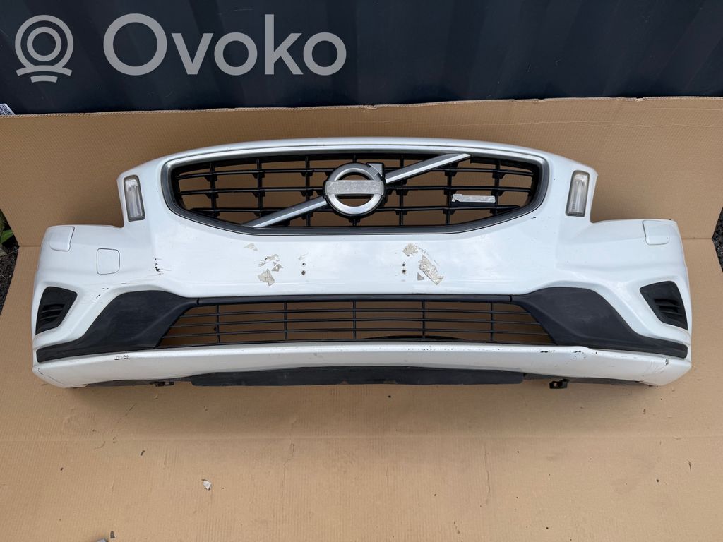 Front bumper   31290975