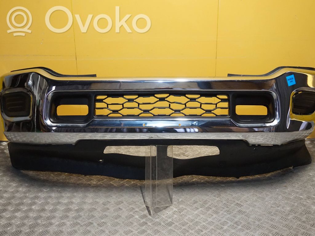 Dodge RAM 2500 DR Paraurti anteriore 