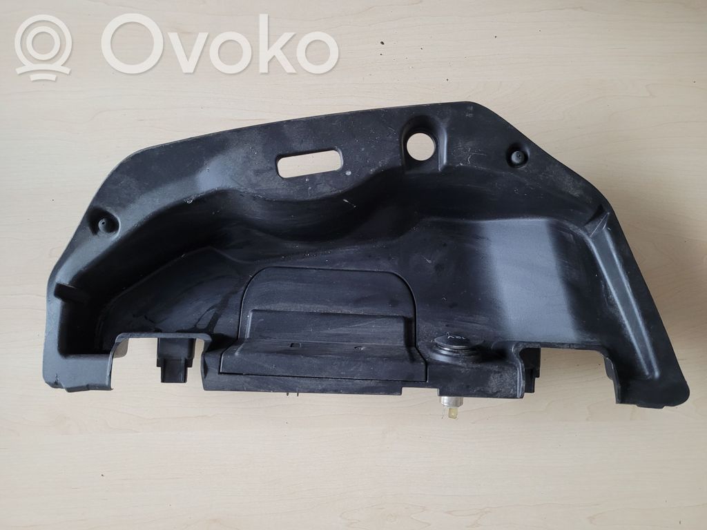 Guantera   BK31V06202