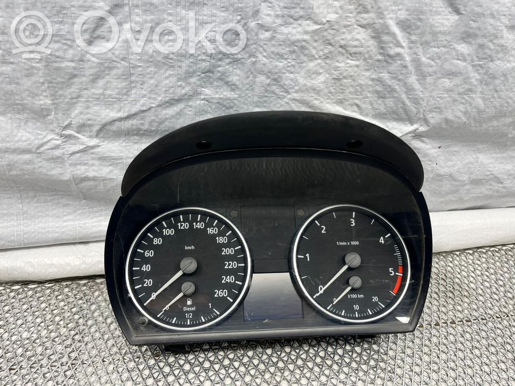 BMW 3 E90 E91 Spidometrs (instrumentu panelī) 