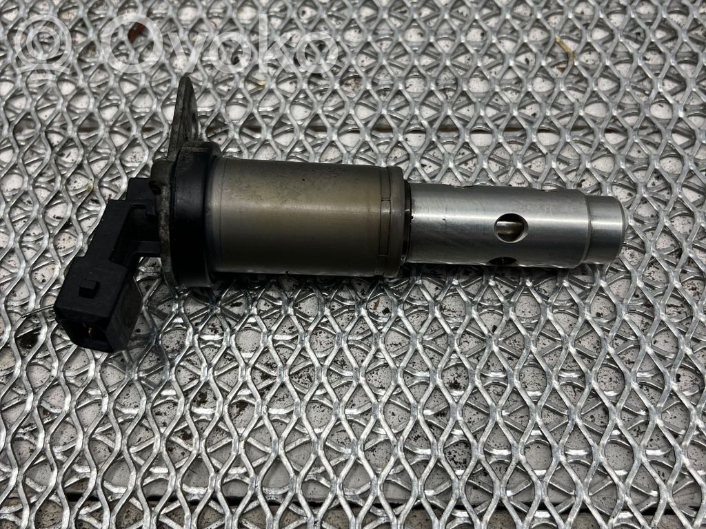 BMW 5 E60 E61 Camshaft vanos timing valve 