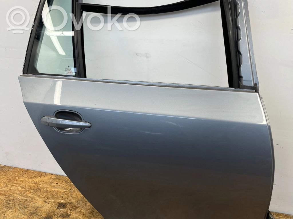 Rear door