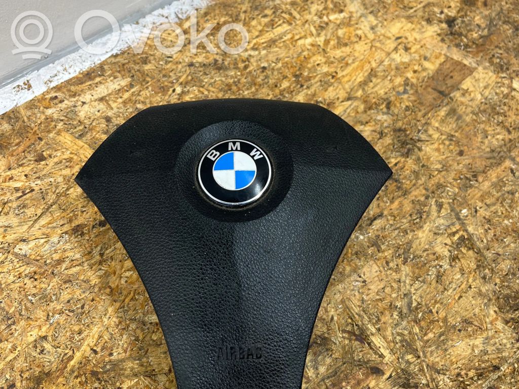 BMW 5 E60 E61 Vairo oro pagalvė 