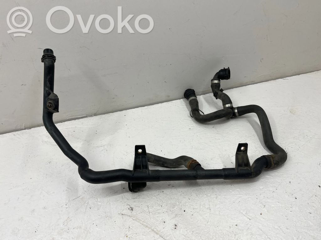 BMW 3 E90 E91 Engine coolant pipe/hose 
