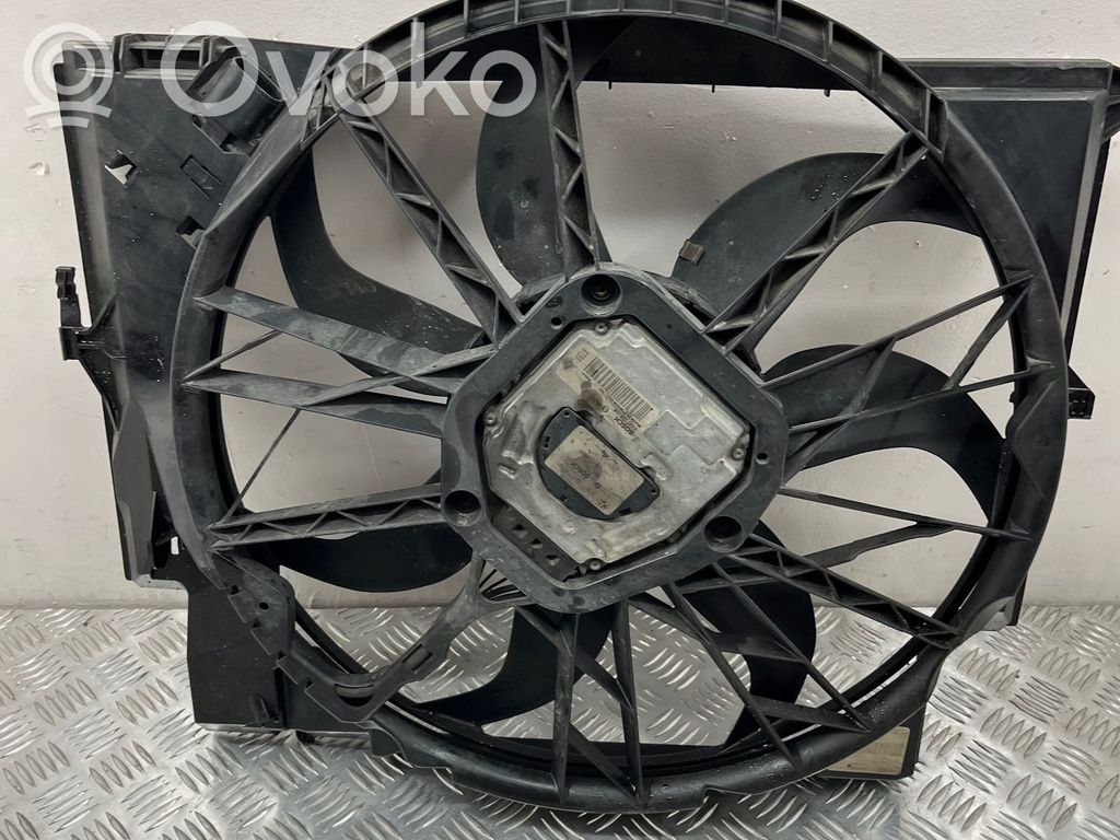 BMW 3 E90 E91 Elektrisks radiatoru ventilators 