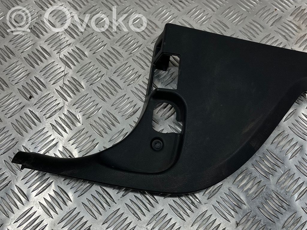BMW 3 E90 E91 Foot area side trim 