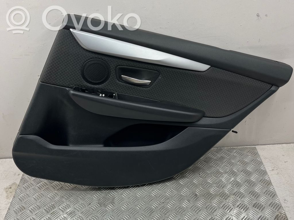BMW 2 F46 Rivestimento del pannello della portiera posteriore 