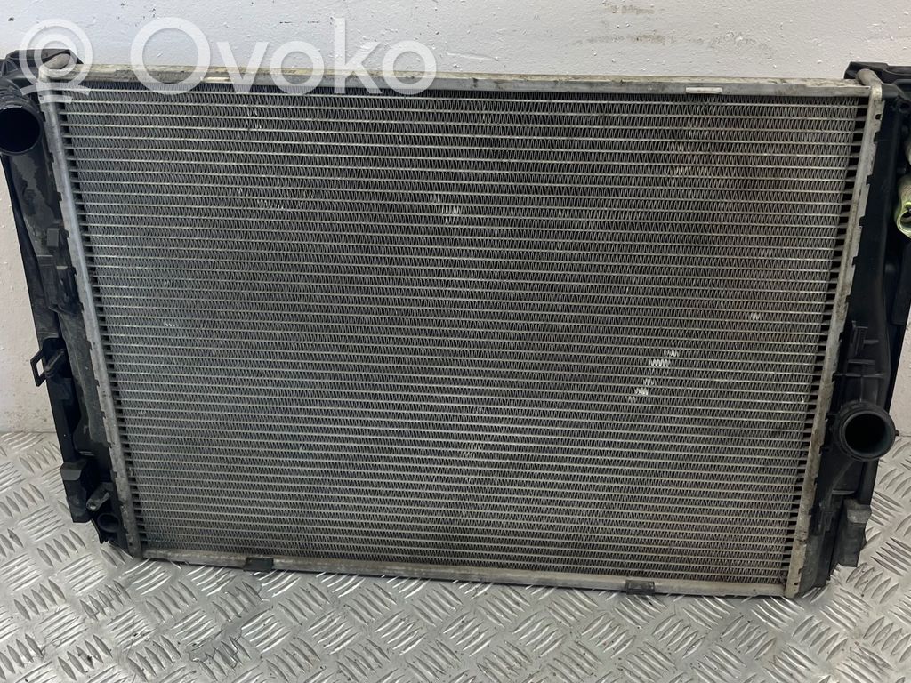 BMW 1 E81 E87 Coolant radiator 