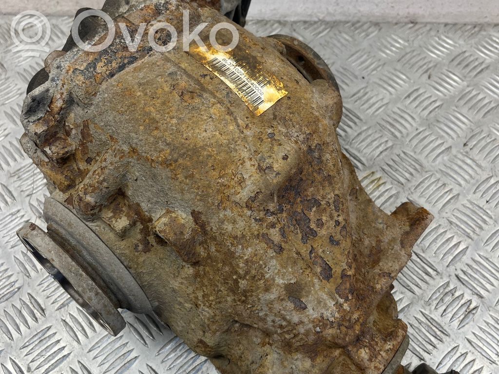 BMW 3 E90 E91 Aizmugurējais reduktors 