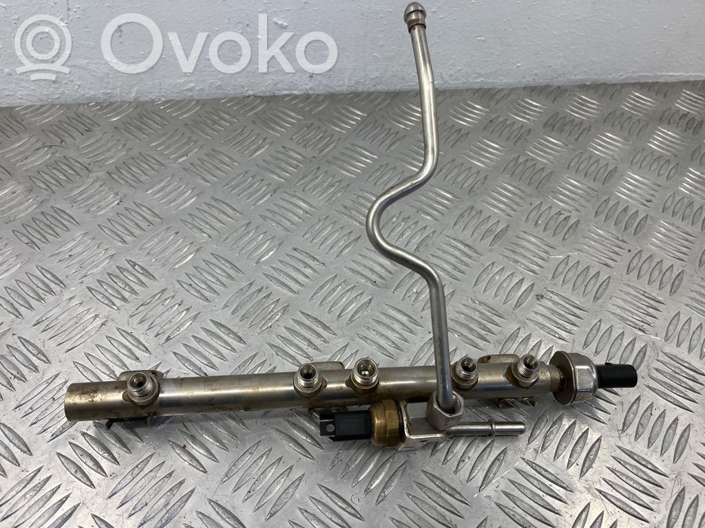 BMW 3 E90 E91 Fuel pressure sensor 