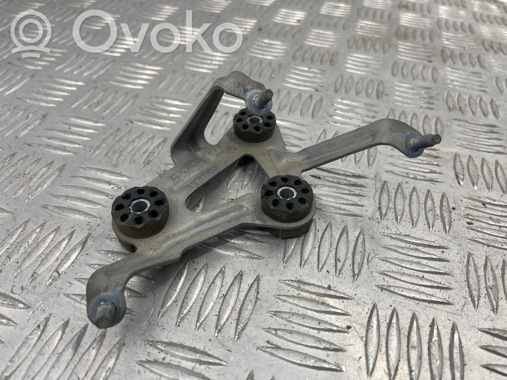 ABS pump bracket   6781281,23310110