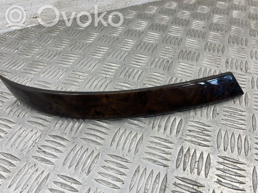 BMW 5 E60 E61 Galinė apdailos juosta 