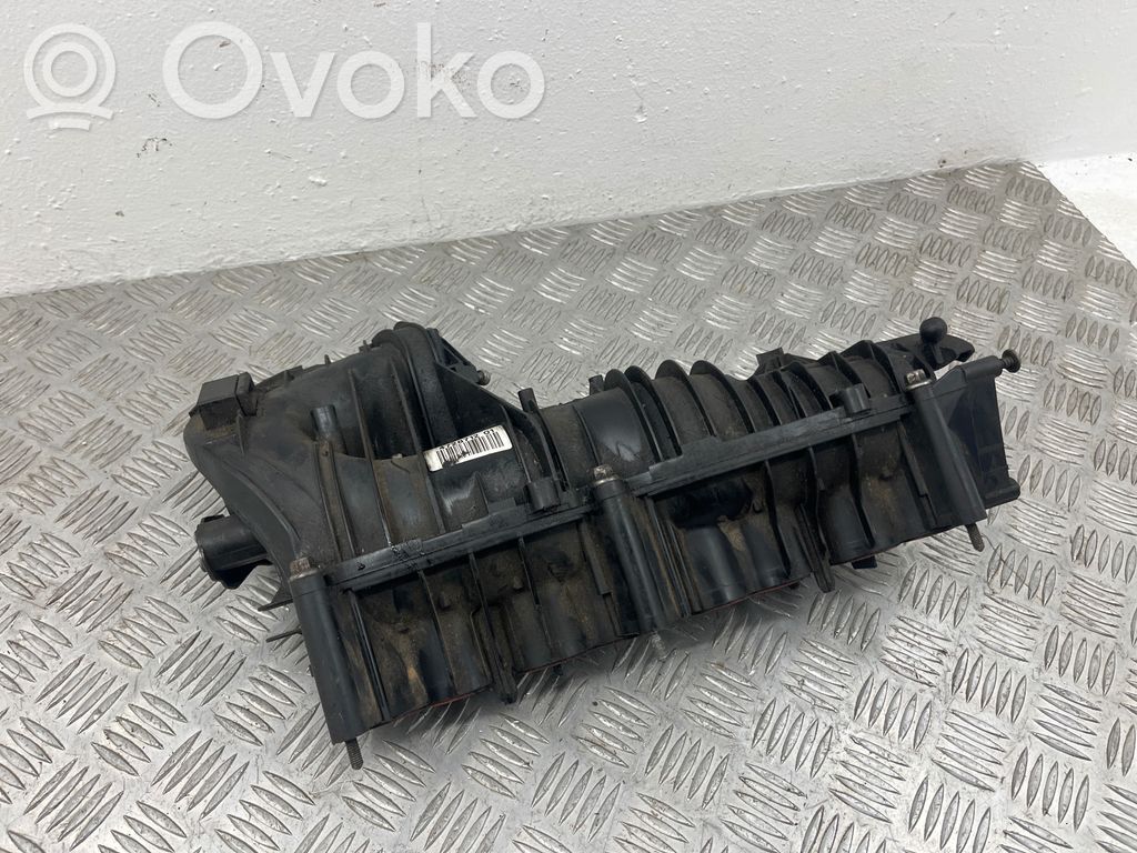 BMW 5 E60 E61 Intake manifold 