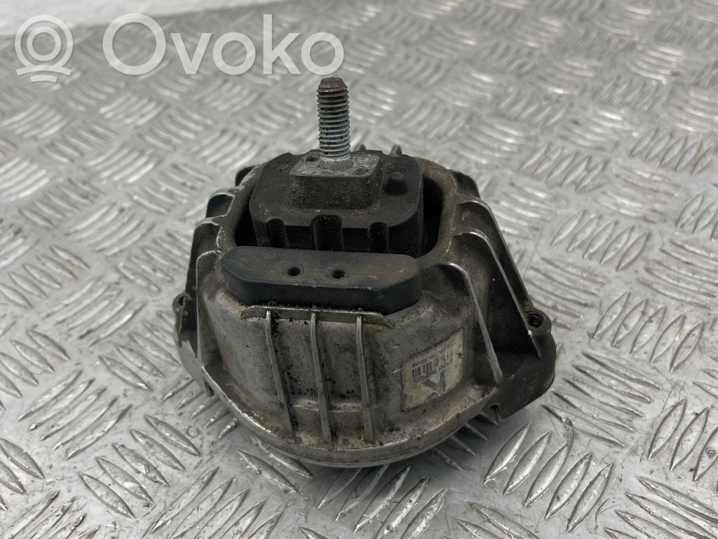 BMW 1 E81 E87 Engine mount bracket 