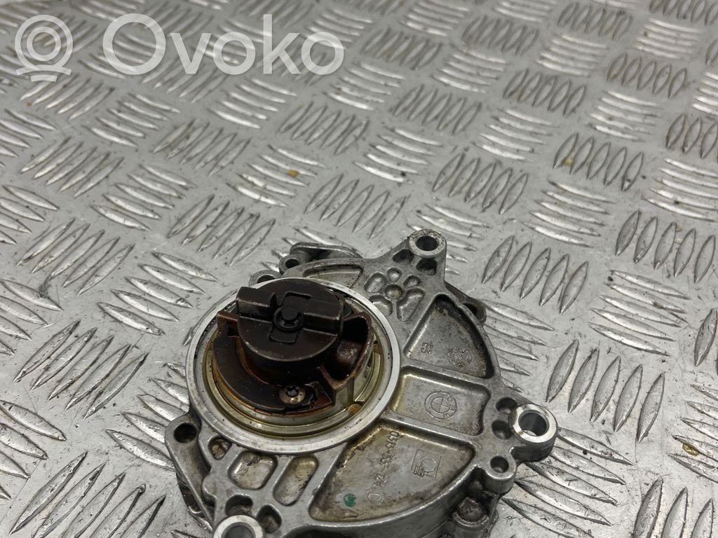 BMW 1 E81 E87 Vacuum pump 