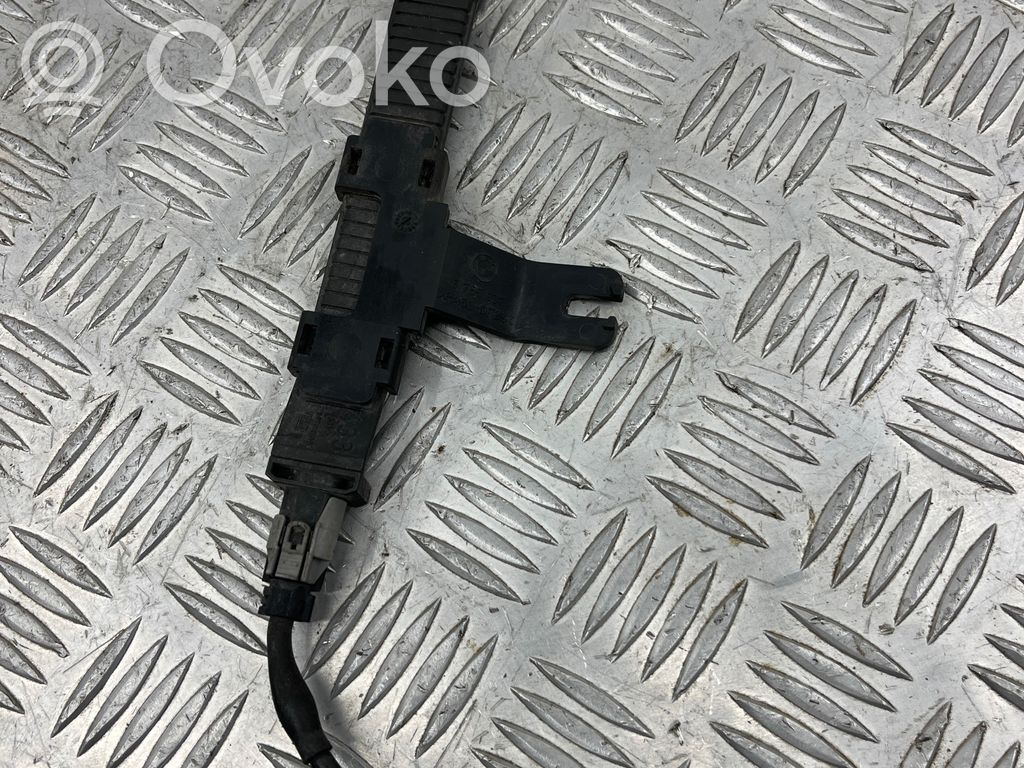 Sensor   6755837