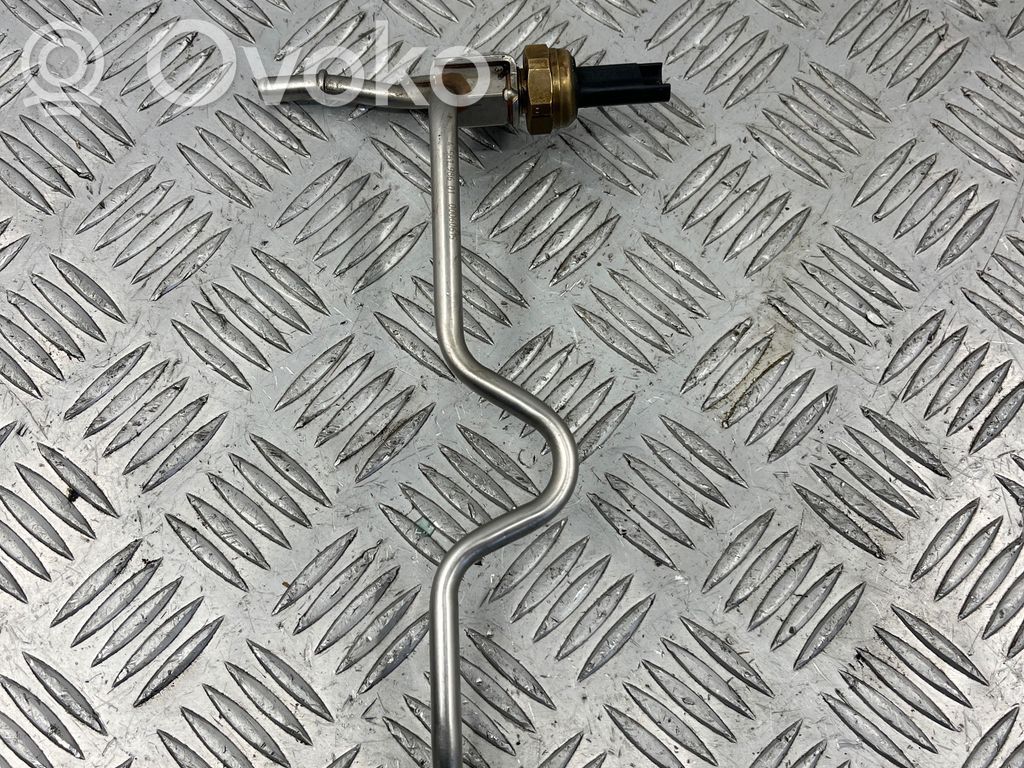 BMW 3 E90 E91 Fuel main line pipe 