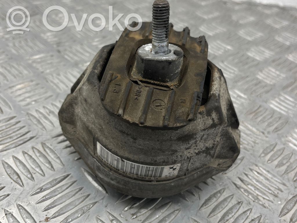 BMW 5 E60 E61 Engine mount bracket 
