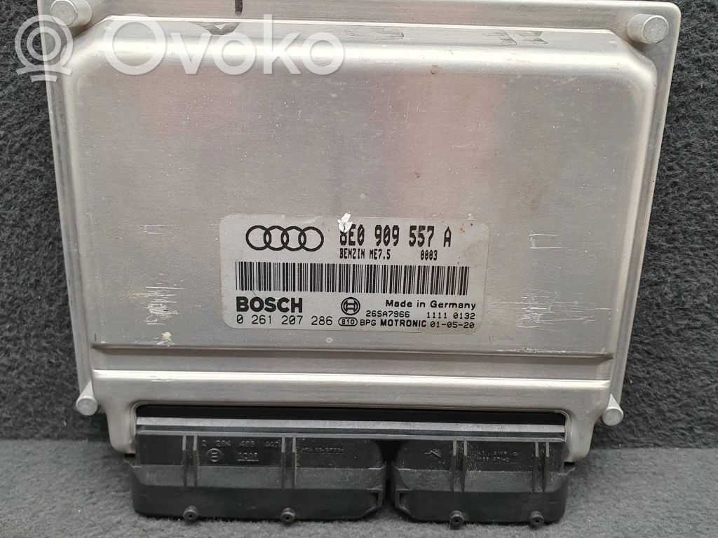 Engine control unit/module   8E0909557A,0261207286