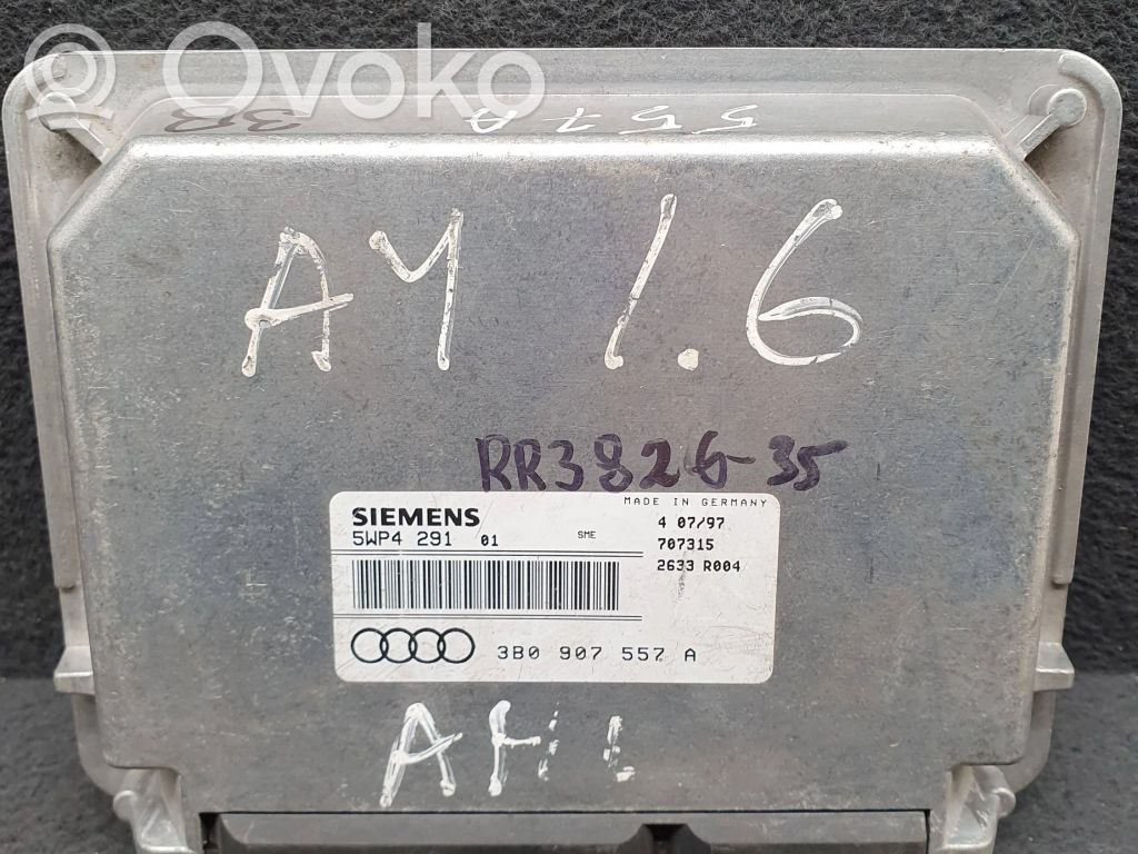 Audi A4 S4 B5 8D Engine control unit/module 