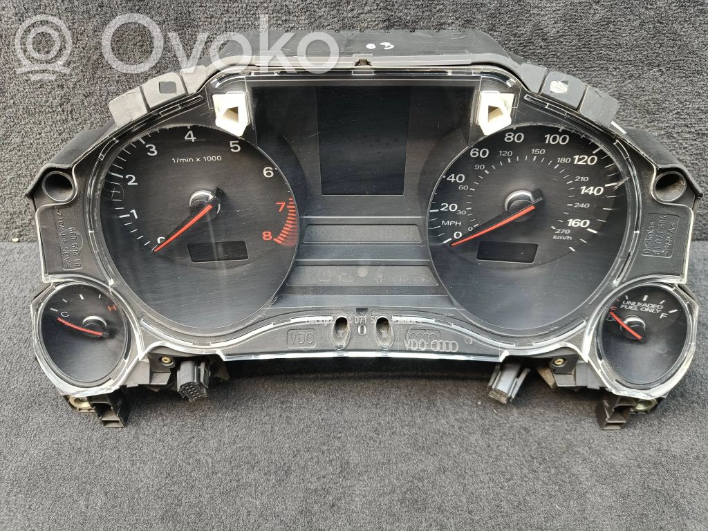 Audi A8 S8 D3 4E Speedometer (instrument cluster) 