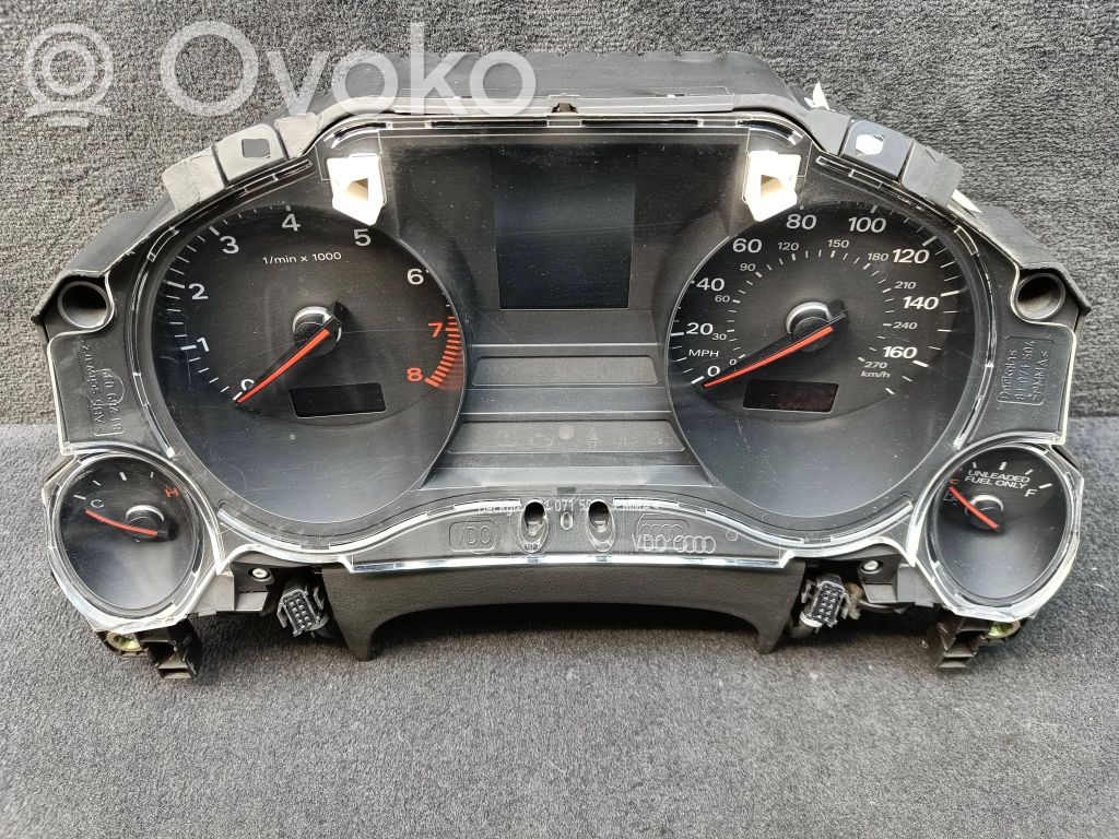 Audi A8 S8 D3 4E Speedometer (instrument cluster) 