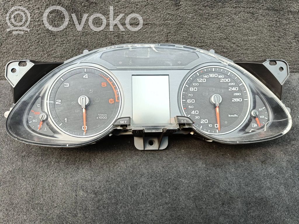 Audi A4 S4 B8 8K Licznik / Prędkościomierz 