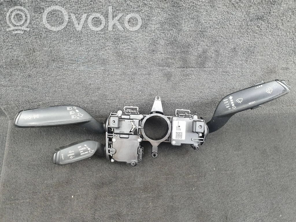 Audi A4 S4 B8 8K Wiper turn signal indicator stalk/switch 