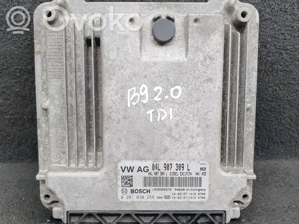 Audi A4 S4 B9 Engine control unit/module 