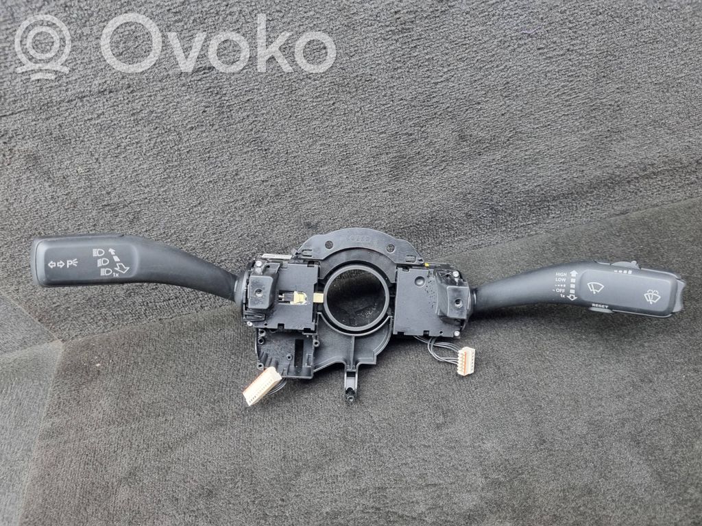 Audi A4 S4 B8 8K Commodo, commande essuie-glace/phare 