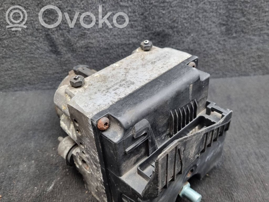 Audi A6 S6 C4 4A ABS bloks 