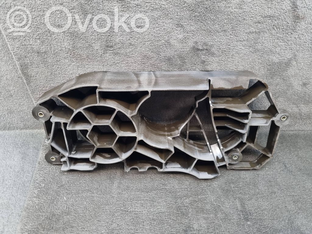 Audi A6 S6 C6 4F Eļļas nogulsnētava (separators) 