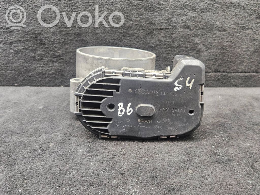 Audi A4 S4 B6 8E 8H Throttle valve 
