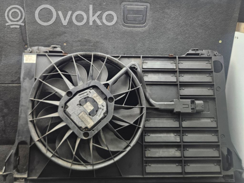 Audi A8 S8 D3 4E Elektrisks radiatoru ventilators 