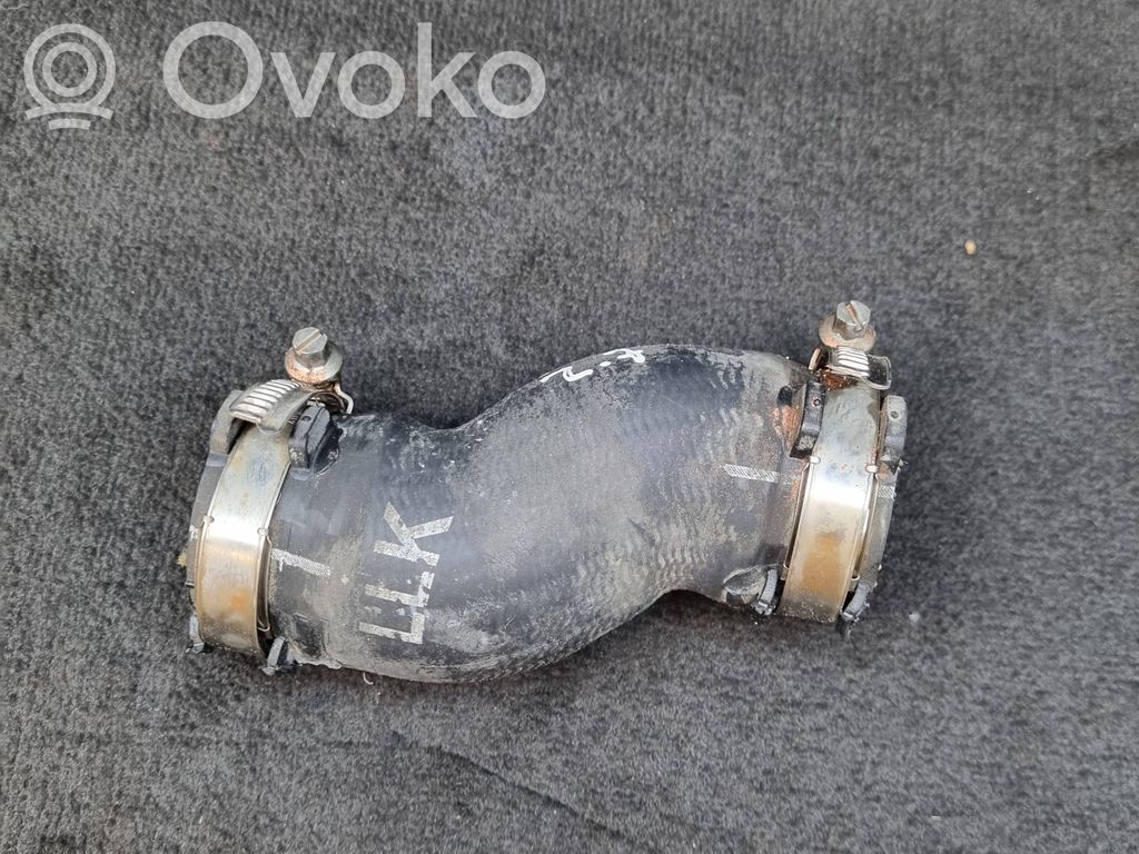 Audi A4 S4 B7 8E 8H Intercooler hose/pipe 