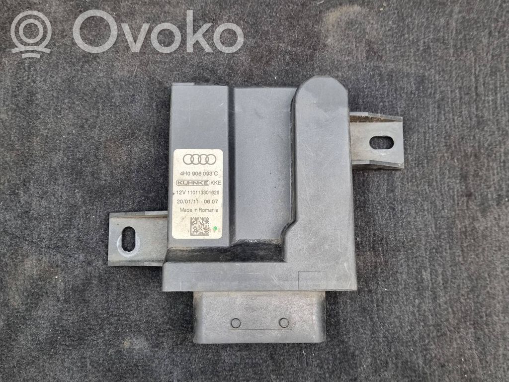 Audi A8 S8 D4 4H Polttoaineen ruiskutuspumpun ohjainlaite/moduuli 