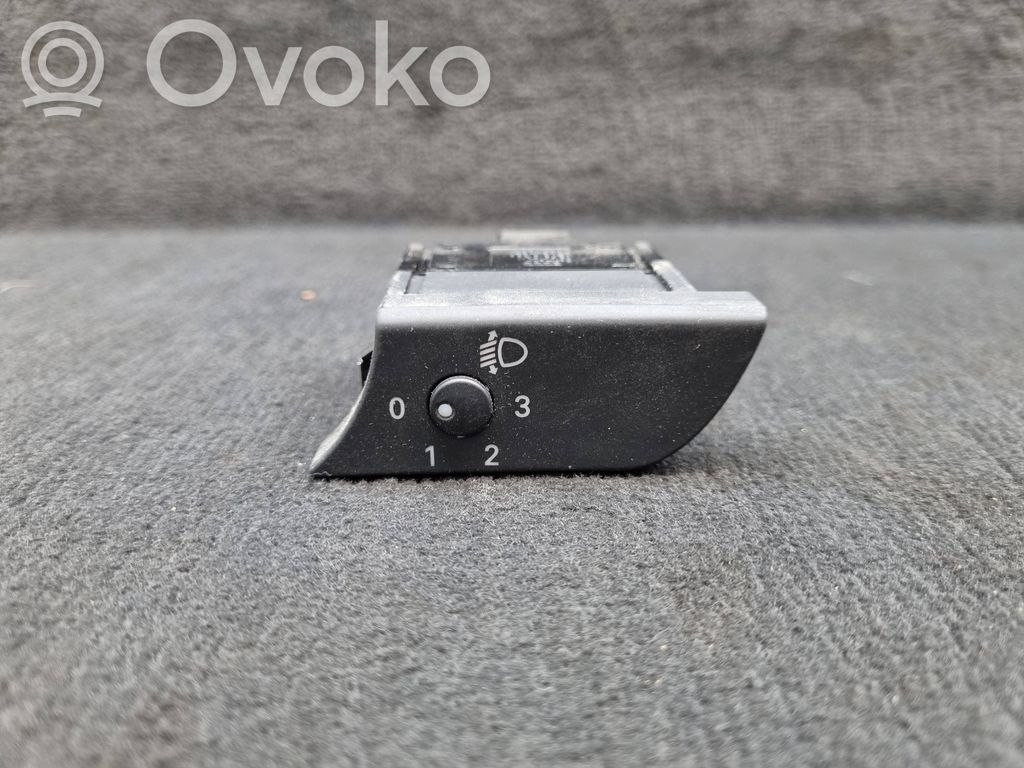 Audi A4 S4 B6 8E 8H Interruptor de control de altura del faro delantero 