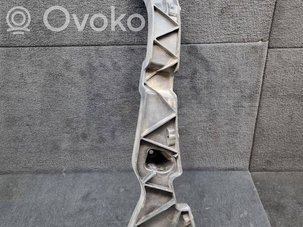 Audi Q5 SQ5 8R Soporte de montaje del parachoques trasero 