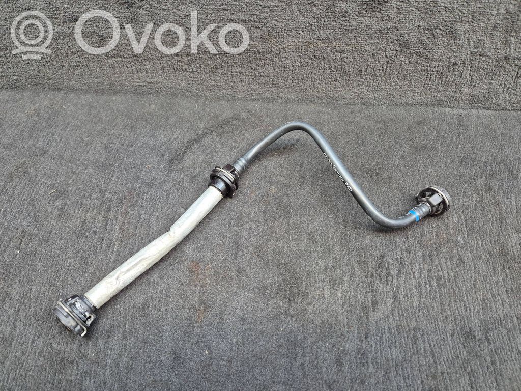 Audi A7 S7 4G Engine coolant pipe/hose 