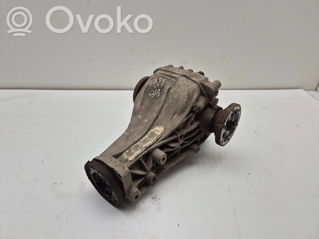 Audi A4 S4 B8 8K Galinis reduktorius 
