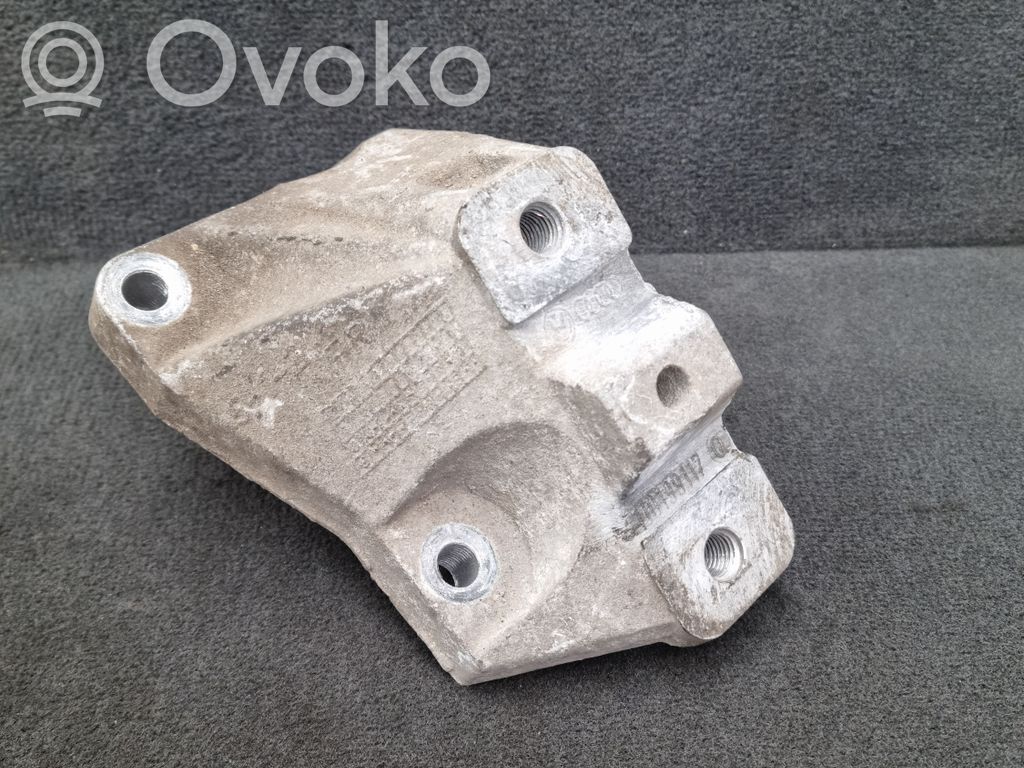 Audi A3 S3 8L Gearbox mounting bracket 