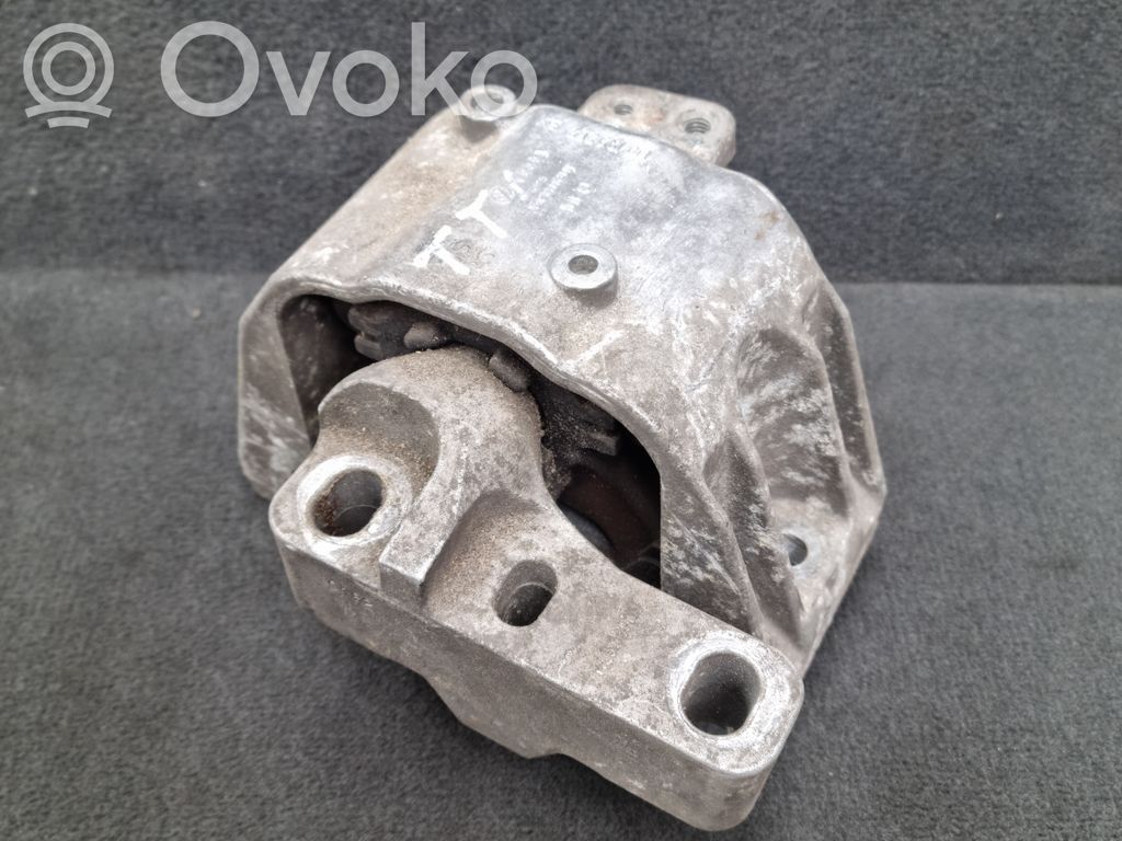 Audi TT Mk1 Engine mount bracket 