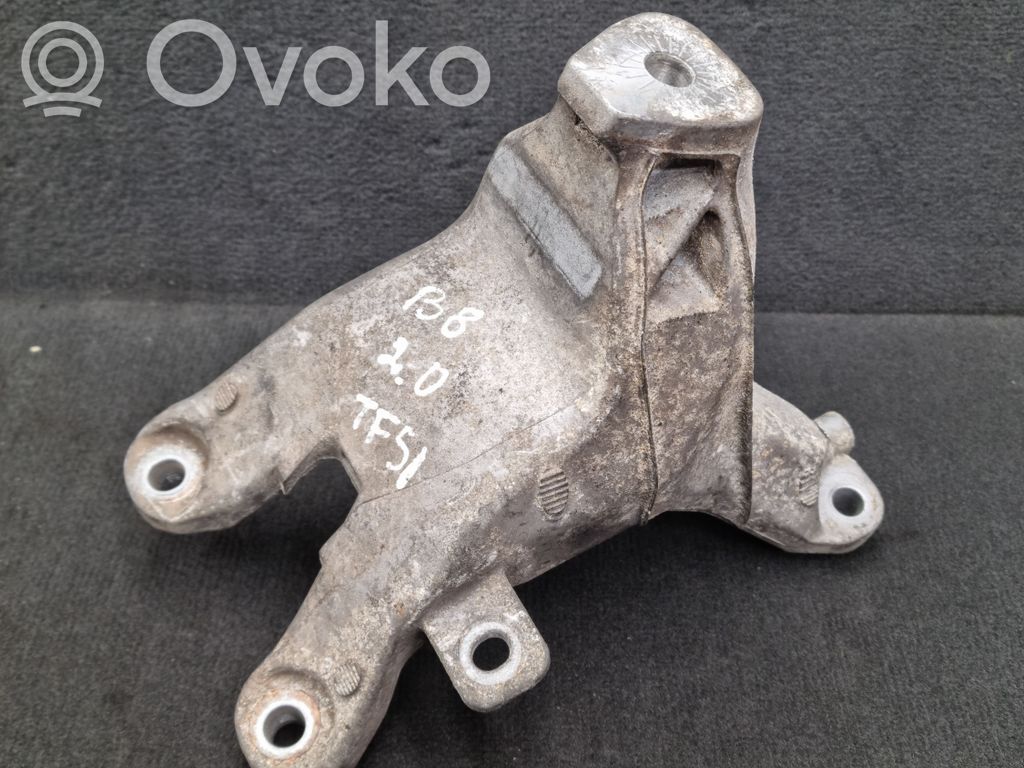 Audi A4 S4 B8 8K Engine mounting bracket 