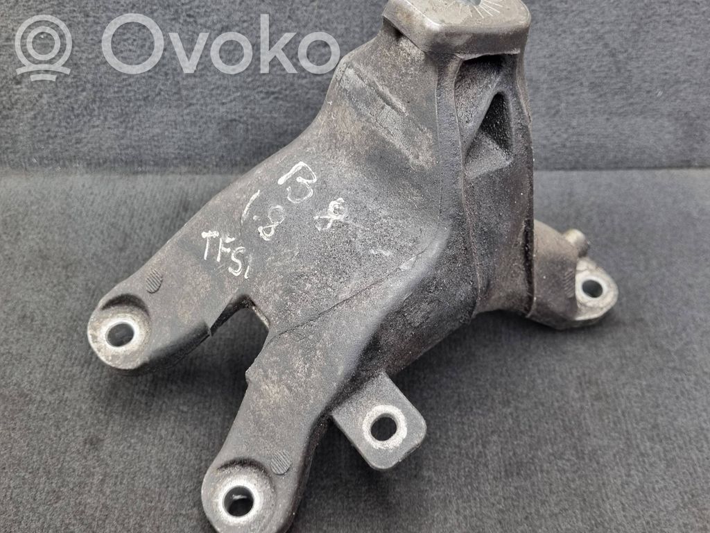Audi A4 S4 B8 8K Engine mounting bracket 