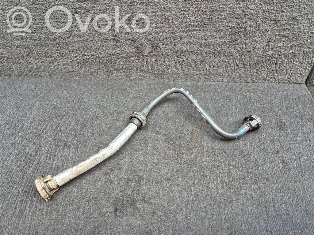 Audi A6 Allroad C7 Engine coolant pipe/hose 