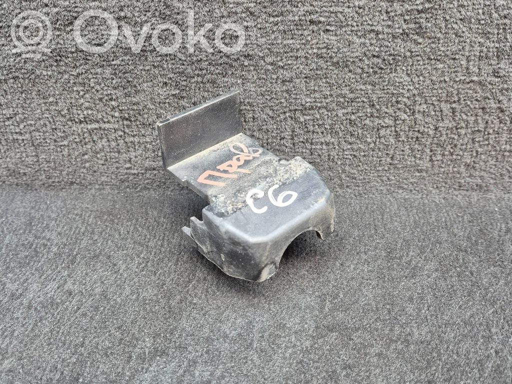 Audi A6 S6 C6 4F Front bumper mounting bracket 