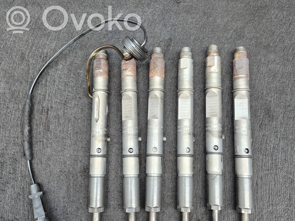 Audi A6 S6 C5 4B Juego de inyectores de combustible 