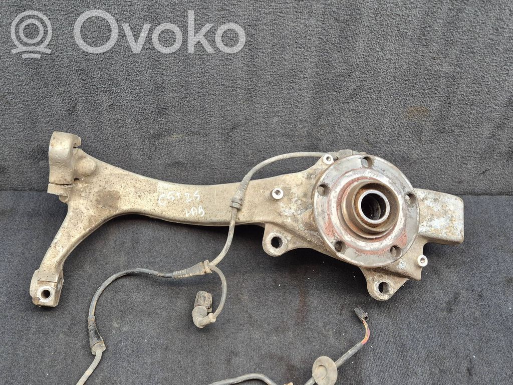 Audi A6 S6 C5 4B Radnabe Vorderrad 