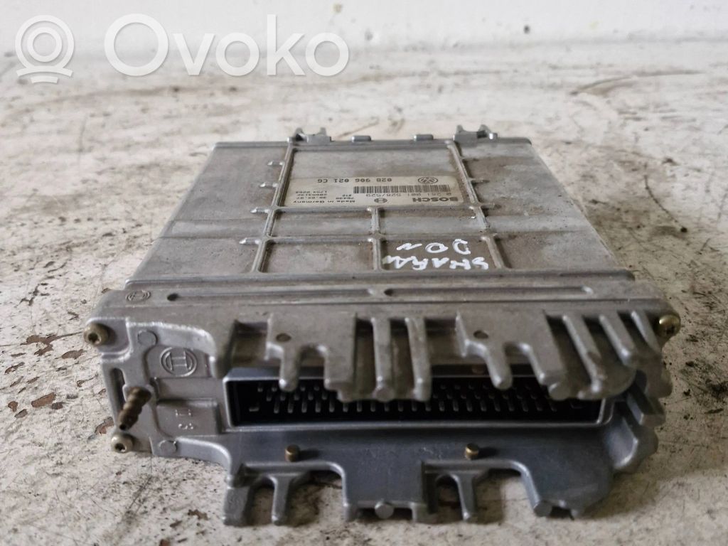 Engine control unit/module   028906021CG,28SA3132,0281001528