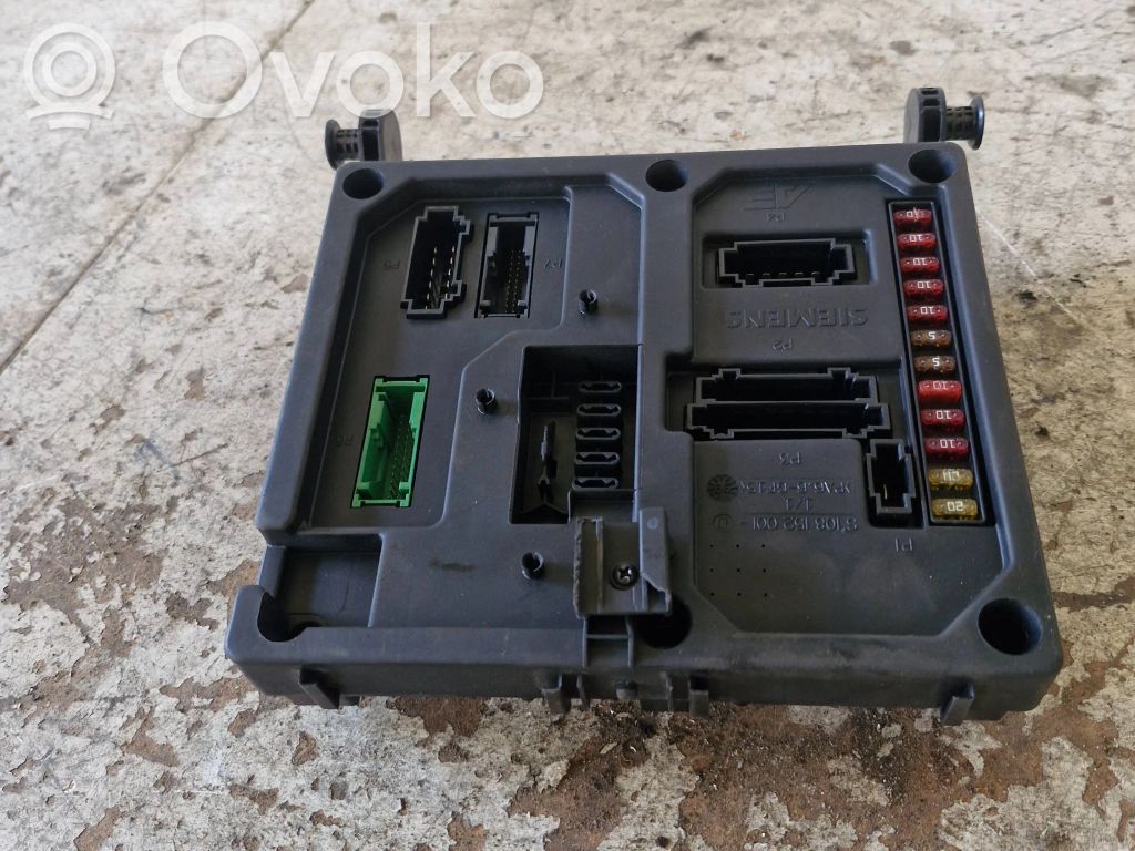 Fuse module   7M0962258H